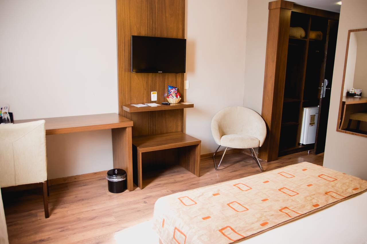 Class Hotel Varginha Varginha  Extérieur photo
