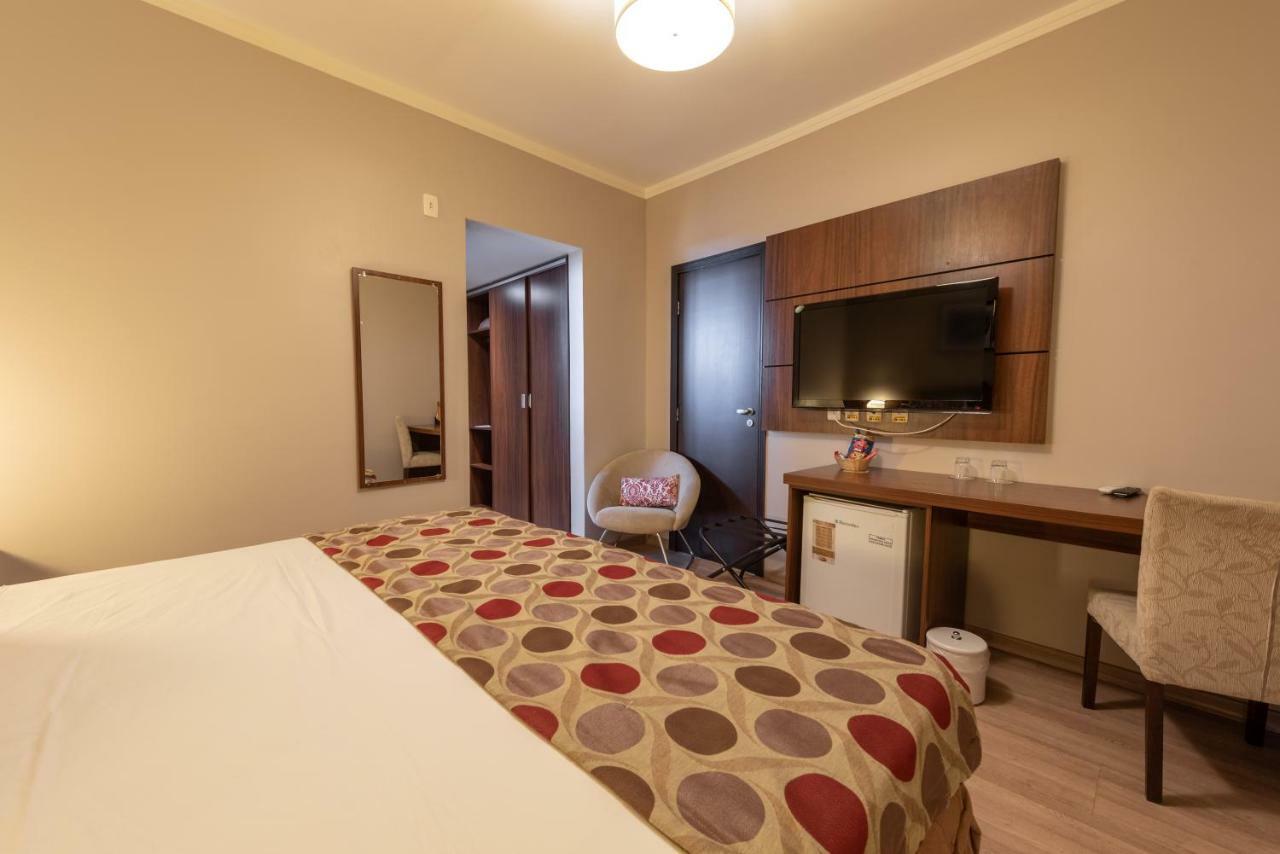 Class Hotel Varginha Extérieur photo